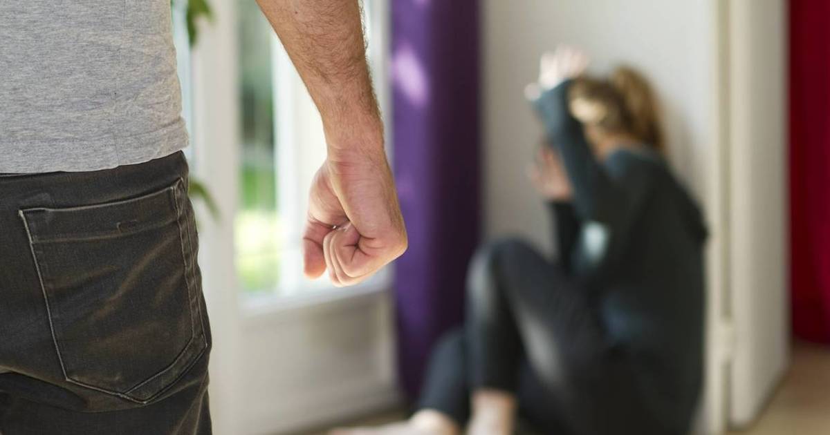 LHQ Nhà là “nơi nguy hiểm nhất” đối với phụ nữ