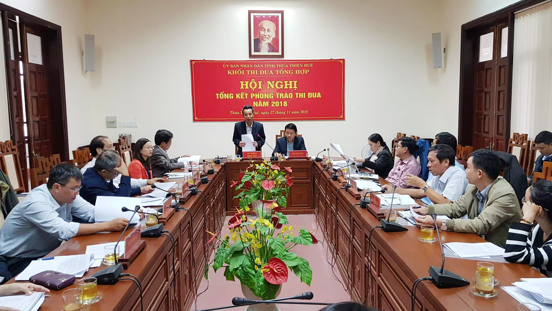 Tiếp tục đẩy mạnh cải cách hành chính vì dân phục vụ