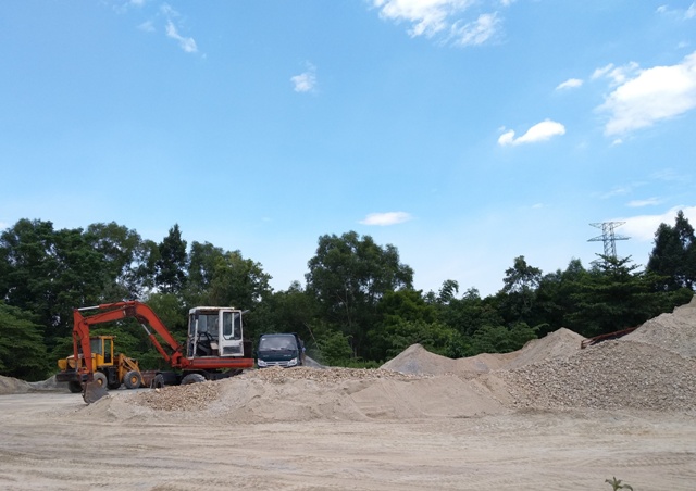Giá cát xây dựng tăng cao do nguồn cung khan hiếm