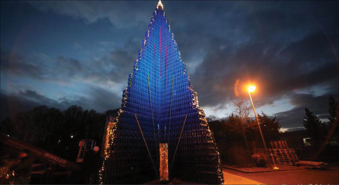 Đức xác lập kỷ lục cây thông Noel cao nhất thế giới