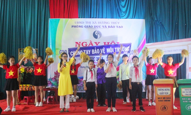 Học sinh Hương Thủy kêu gọi bảo vệ môi trường