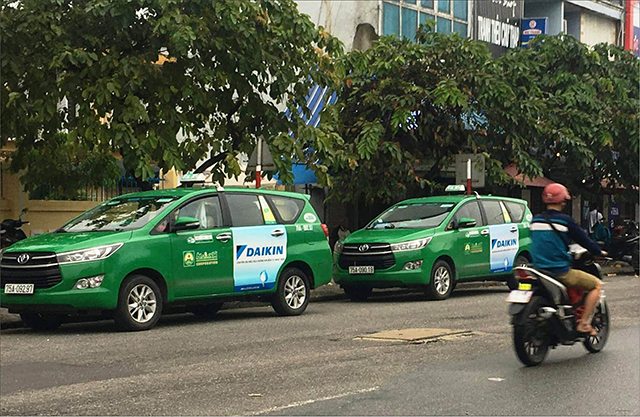 Phát triển “taxi công nghệ”