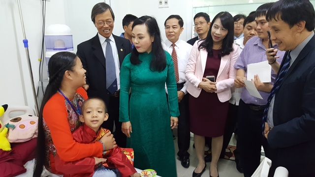 Setting to work on construction of Obstetrics-Gynecology Center and inaugurating Pediatric Oncology Department and Marrow Transplant Unit