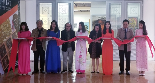Artistic exhibition to celebrate traditional Day