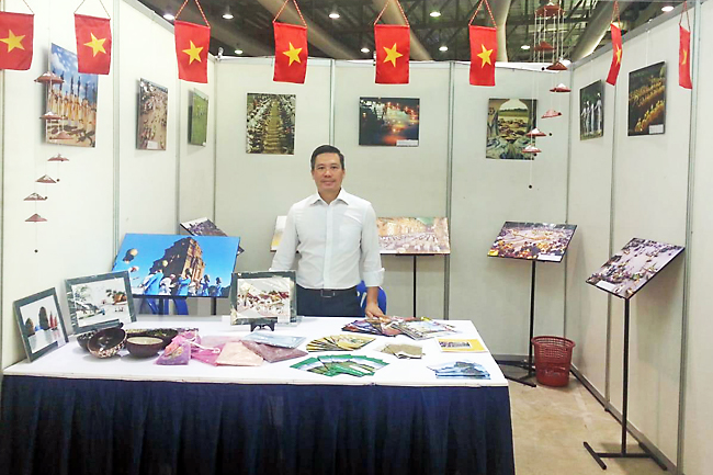 Việt Nam quảng bá du lịch tại lễ hội DST Carnival 2018 ở Brunei