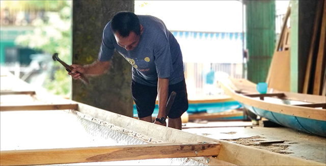 Building flood-crossing canoes
