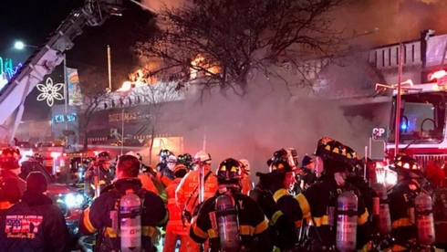 12 người bị thương trong 1 vụ cháy ở New York, Mỹ
