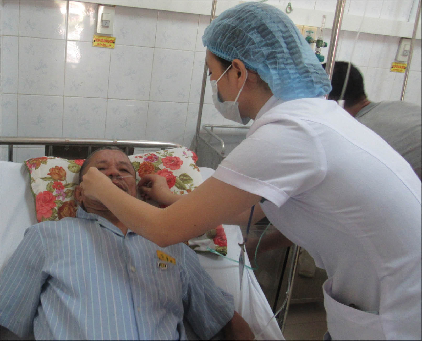 Sẻ chia nỗi đau bệnh tật