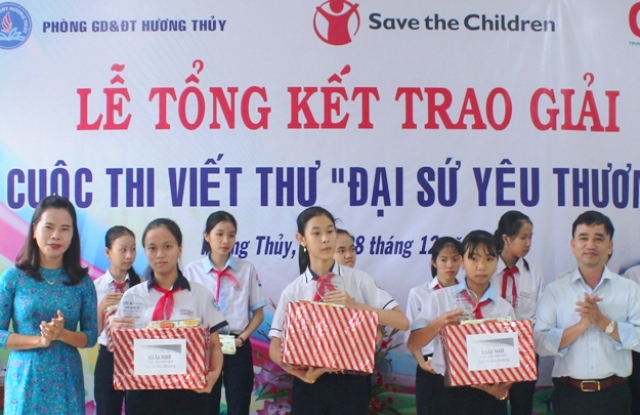 Học sinh Hương Thủy gửi gắm thông điệp vào “Đại sứ yêu thương”