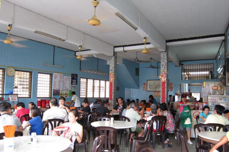 Malaysia cấm hút thuốc tại các quán ăn và nhà hàng trên toàn quốc