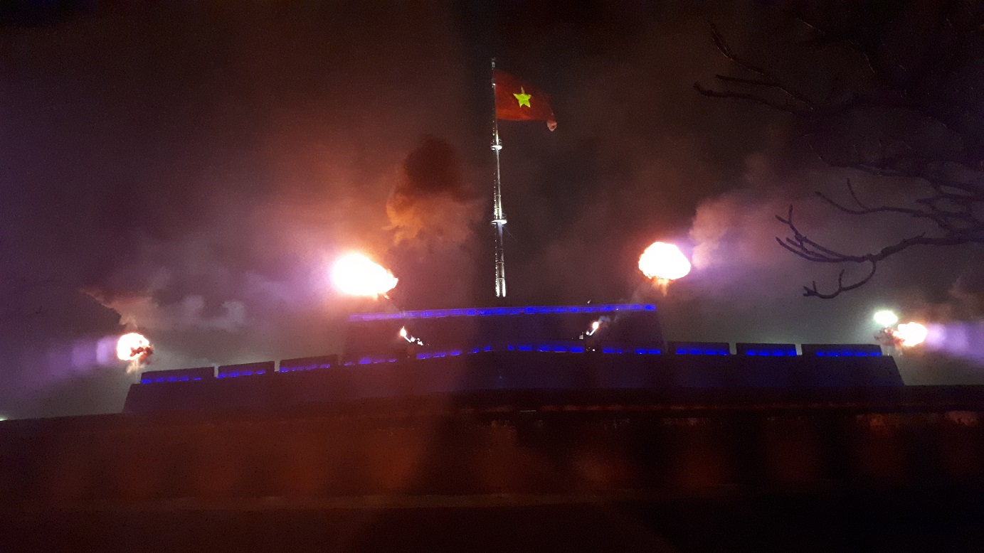 21 shots of cannon welcome the new year