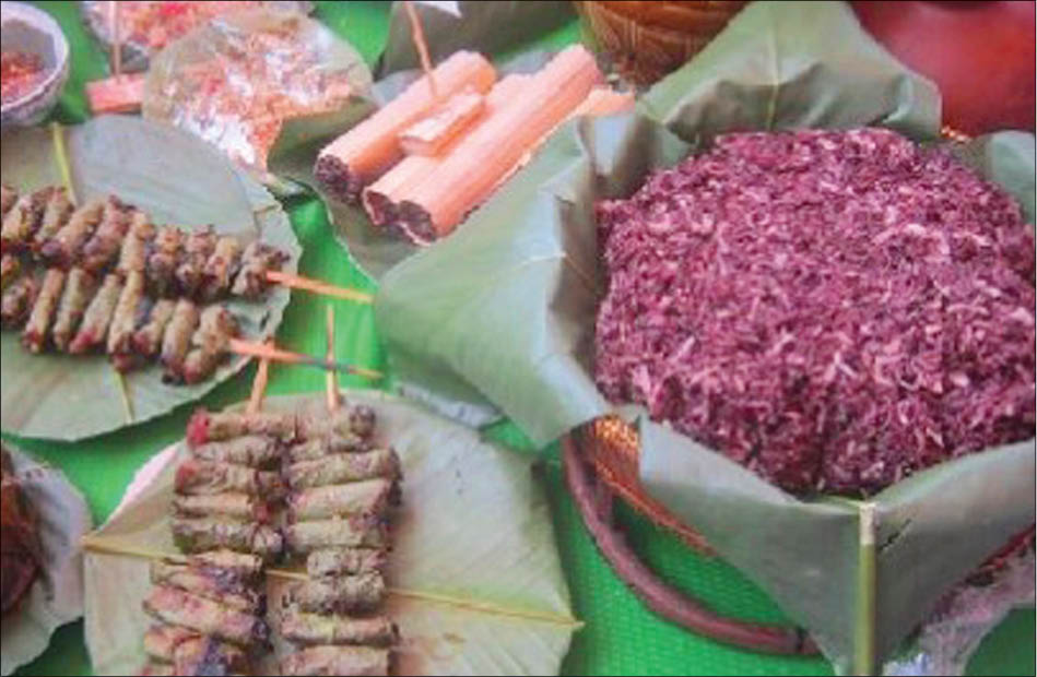 Thơm lừng cơm lam nếp than của núi rừng