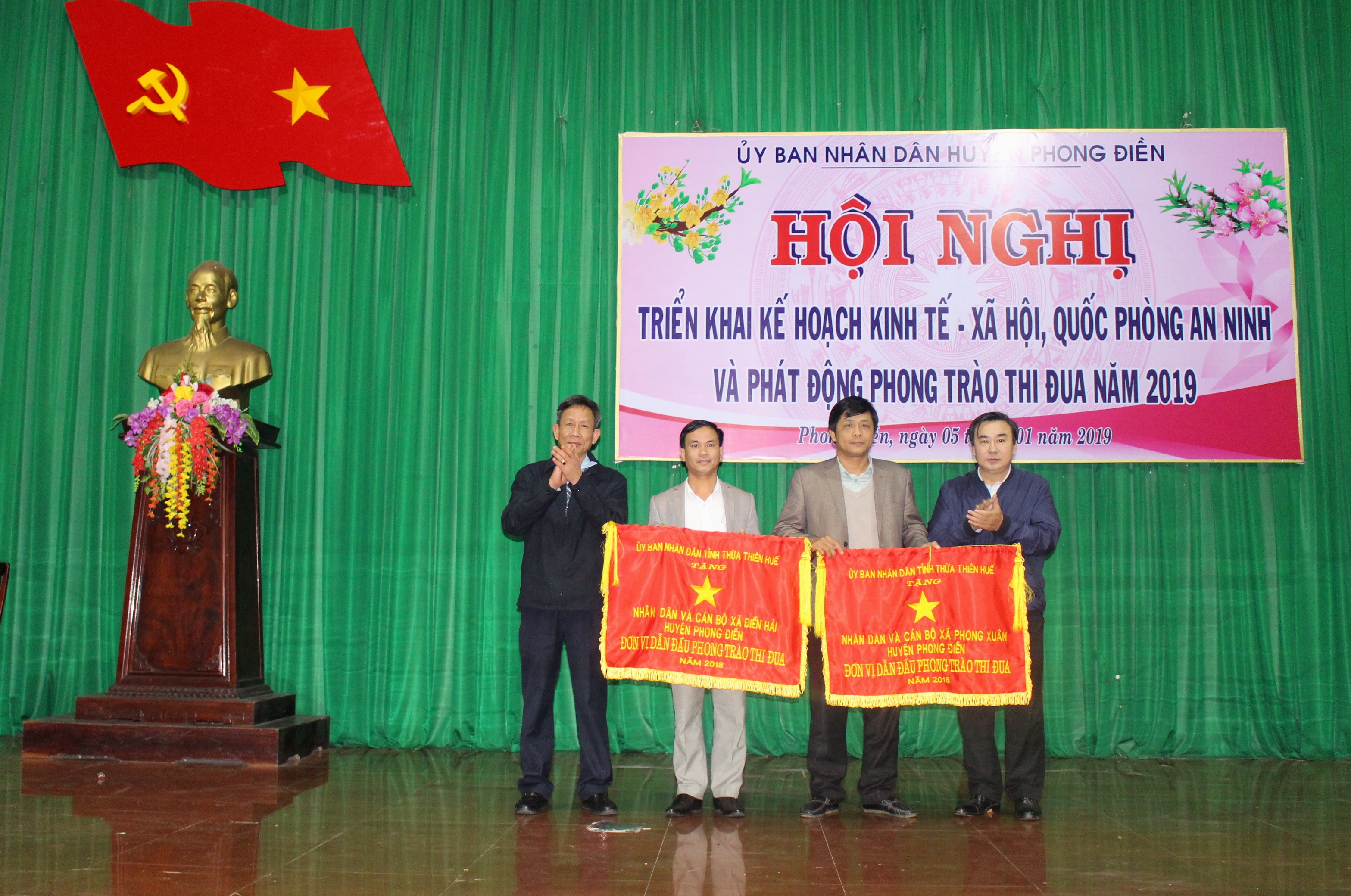 Phong Điền phấn đấu đạt mức thu nhập bình quân đầu người 36,4 triệu đồng năm