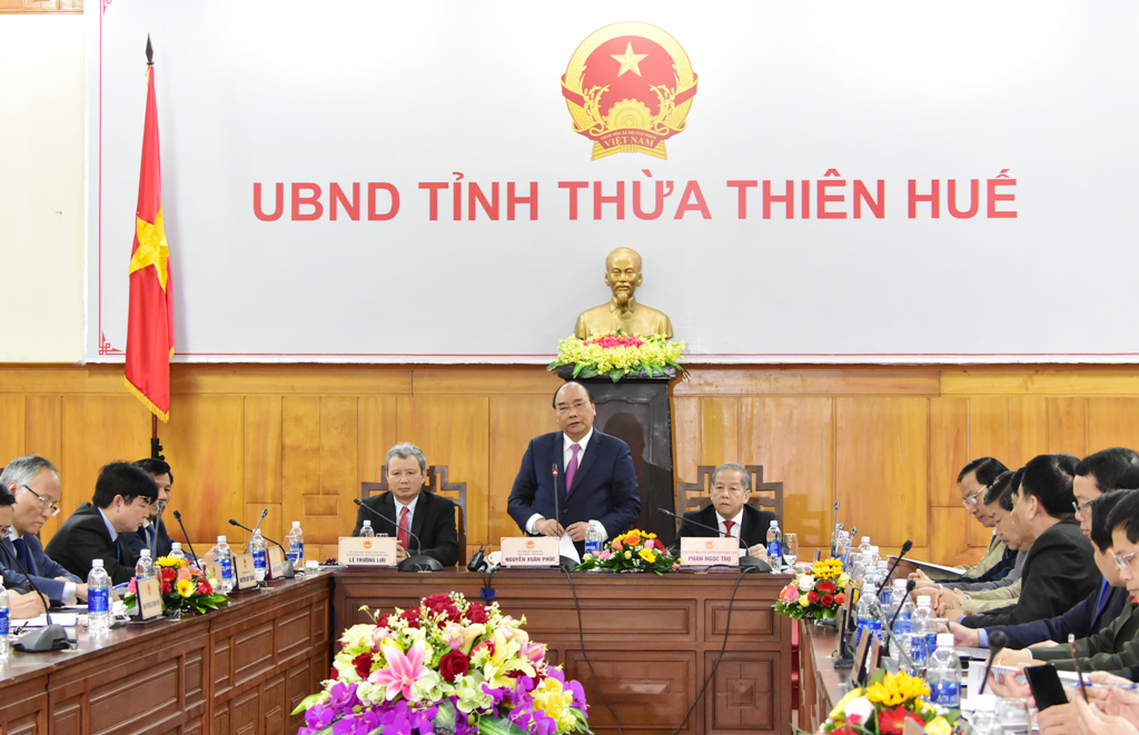 The Prime Minister pledged to provide resources and mechanisms for Thua Thien Hue