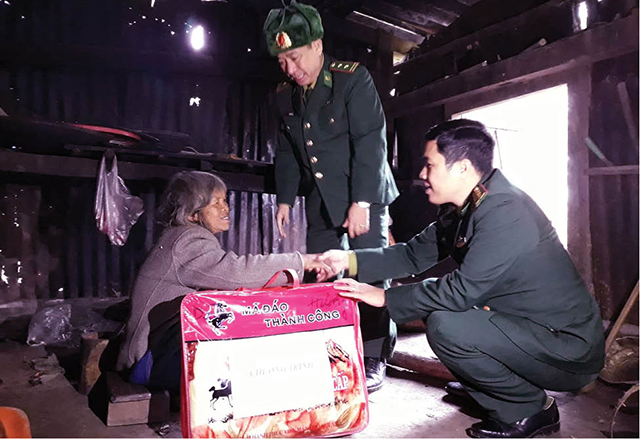 Gắn bó keo sơn trên vùng biên giới