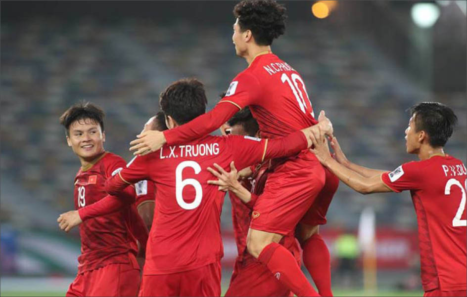 Ra sông gặp cá bự