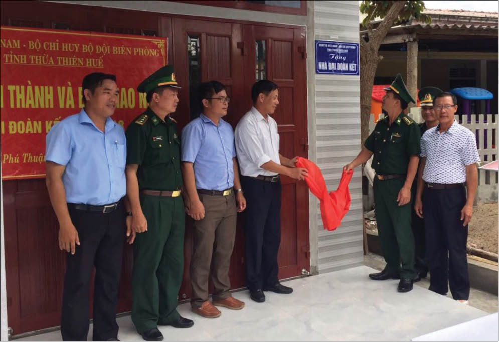 Ấm lòng ngày xuân