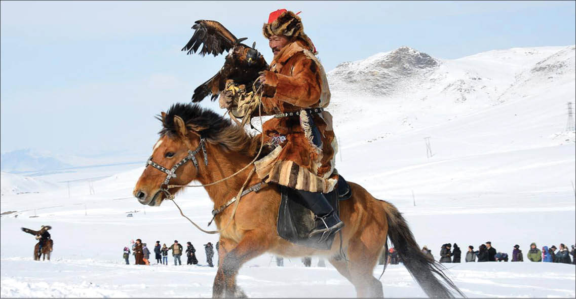 Mông Cổ tổ chức lễ hội Đại bàng Vàng mùa xuân