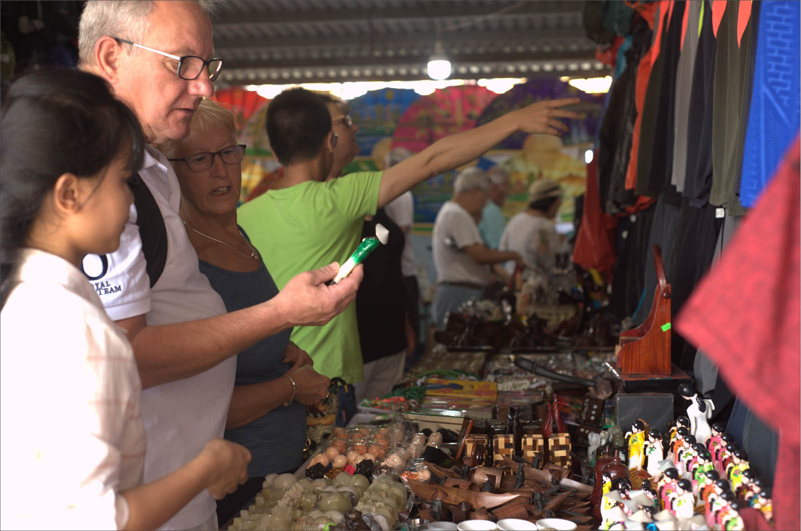 Thêm một năm thử thách của du lịch