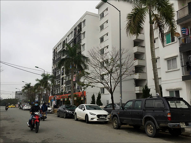 Người giàu ở nhà ở xã hội