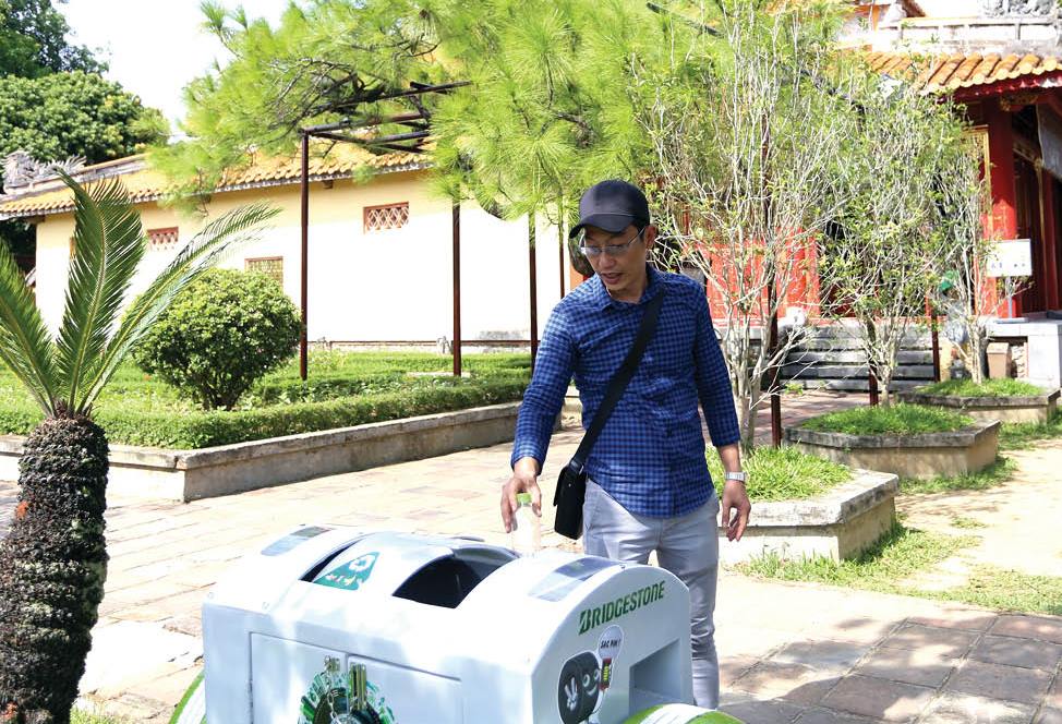 Chừng ấy tiền, thành phố có sạch hơn không