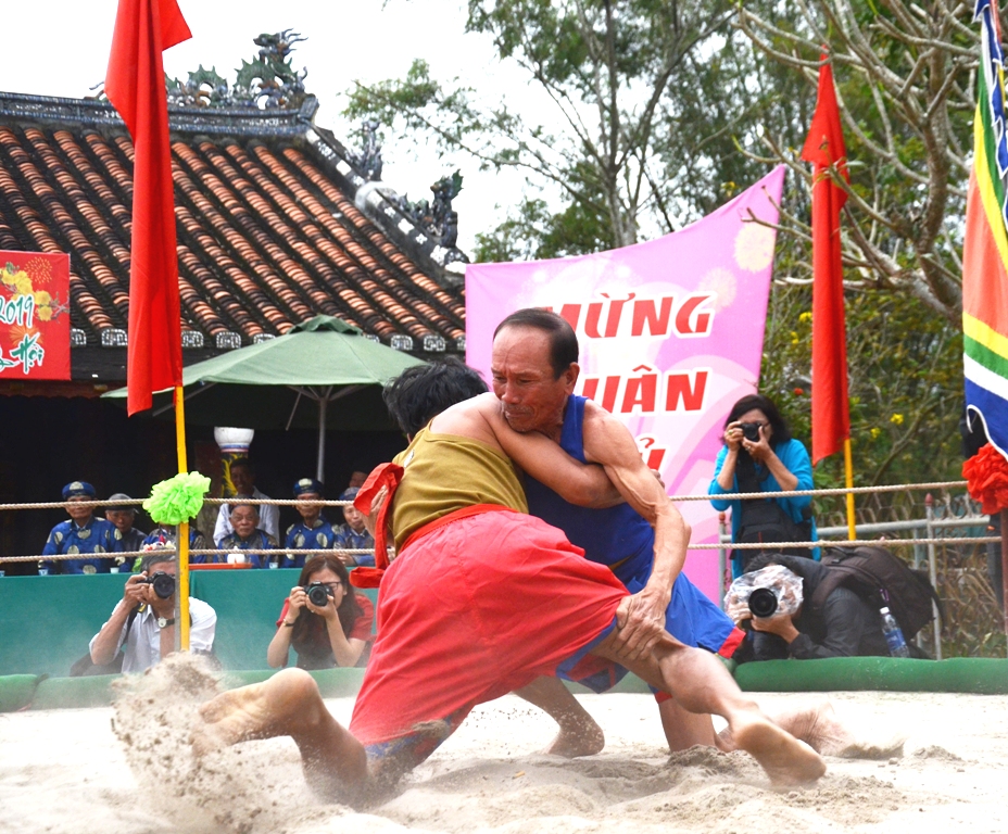 Thu Le Wrestling Ring Ceremony Jubilantly Opened