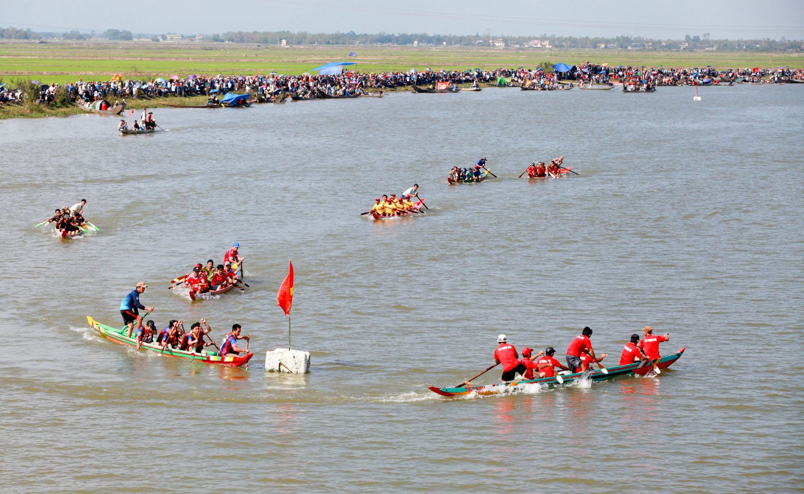Spring boat racing festival