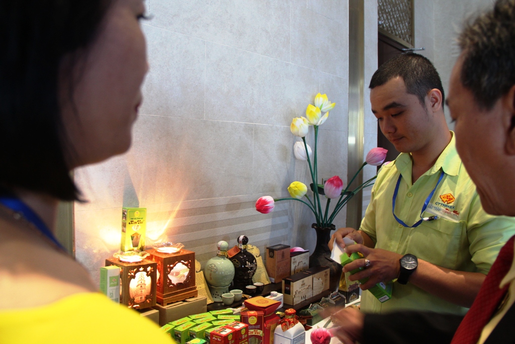 Giới thiệu hình ảnh Huế và các tỉnh miền Trung - Tây Nguyên