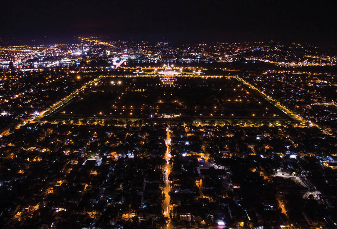 Sáng đèn và sống động - Huế sẽ hút khách