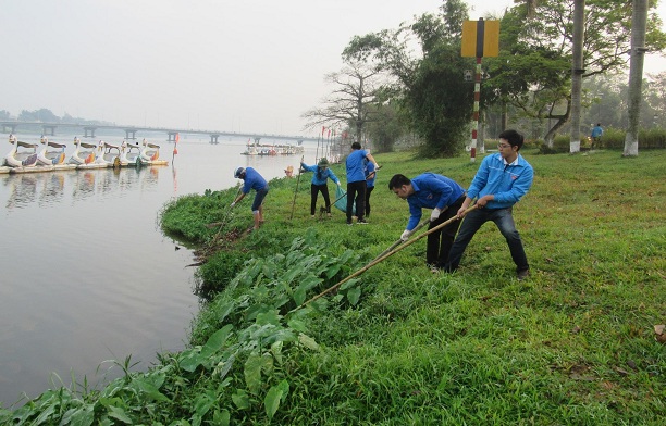 Cán bộ đoàn phải là người tiên phong thực hiện đề án Ngày Chủ nhật xanh