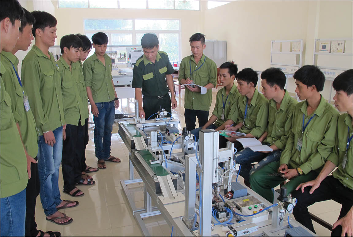 Xác định bước đột phá, tạo đà thành công