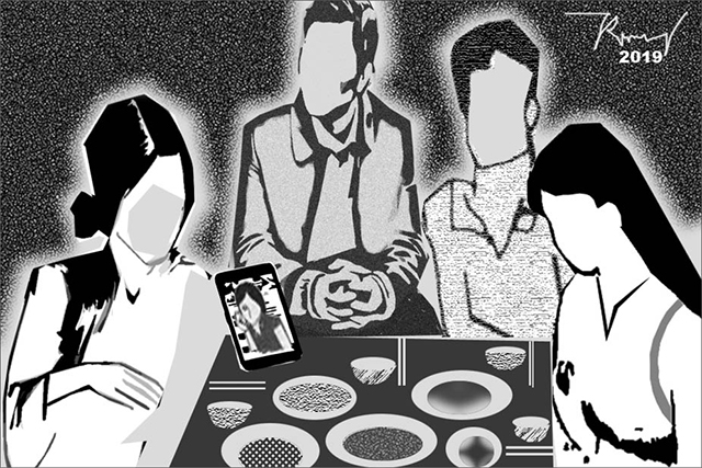 “Con thèm cơm của ba má ”