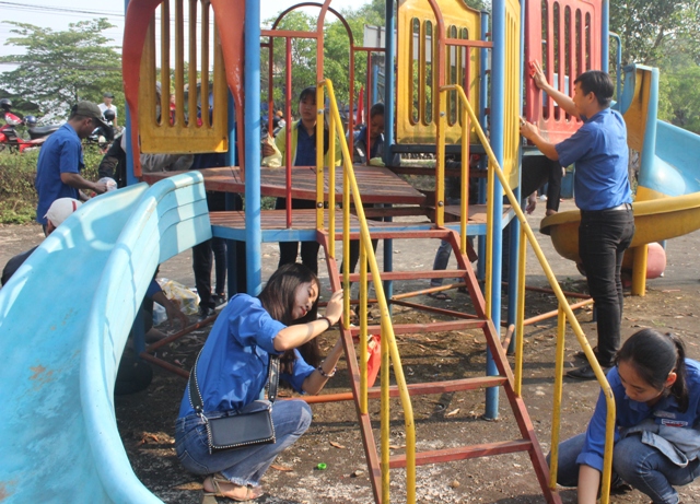 Hành động để Hương Thủy thêm xanh - sạch - sáng