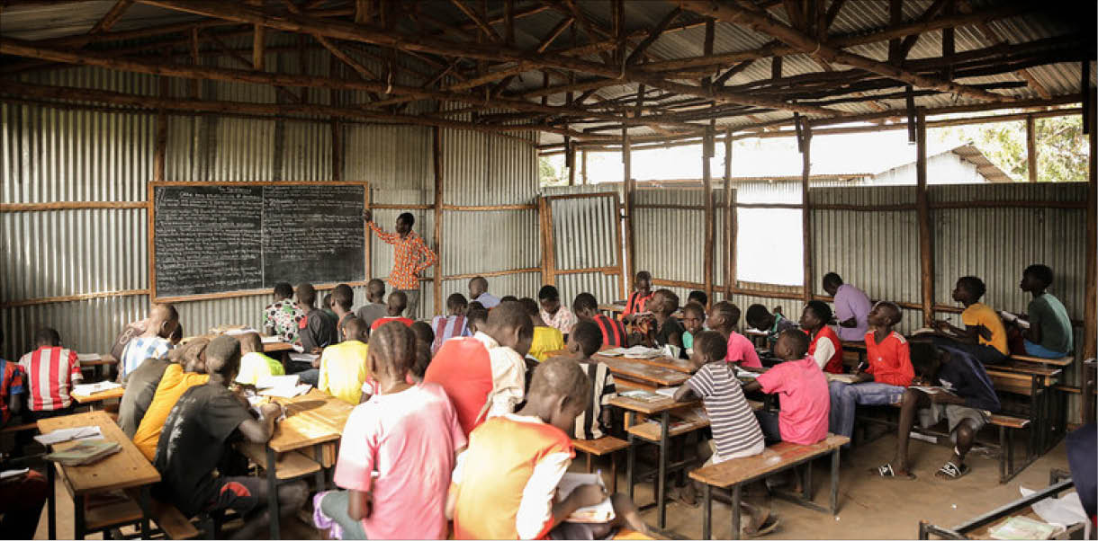 Giáo dục vẫn là “giấc mơ xa vời” đối với nhiều người tị nạn và di cư