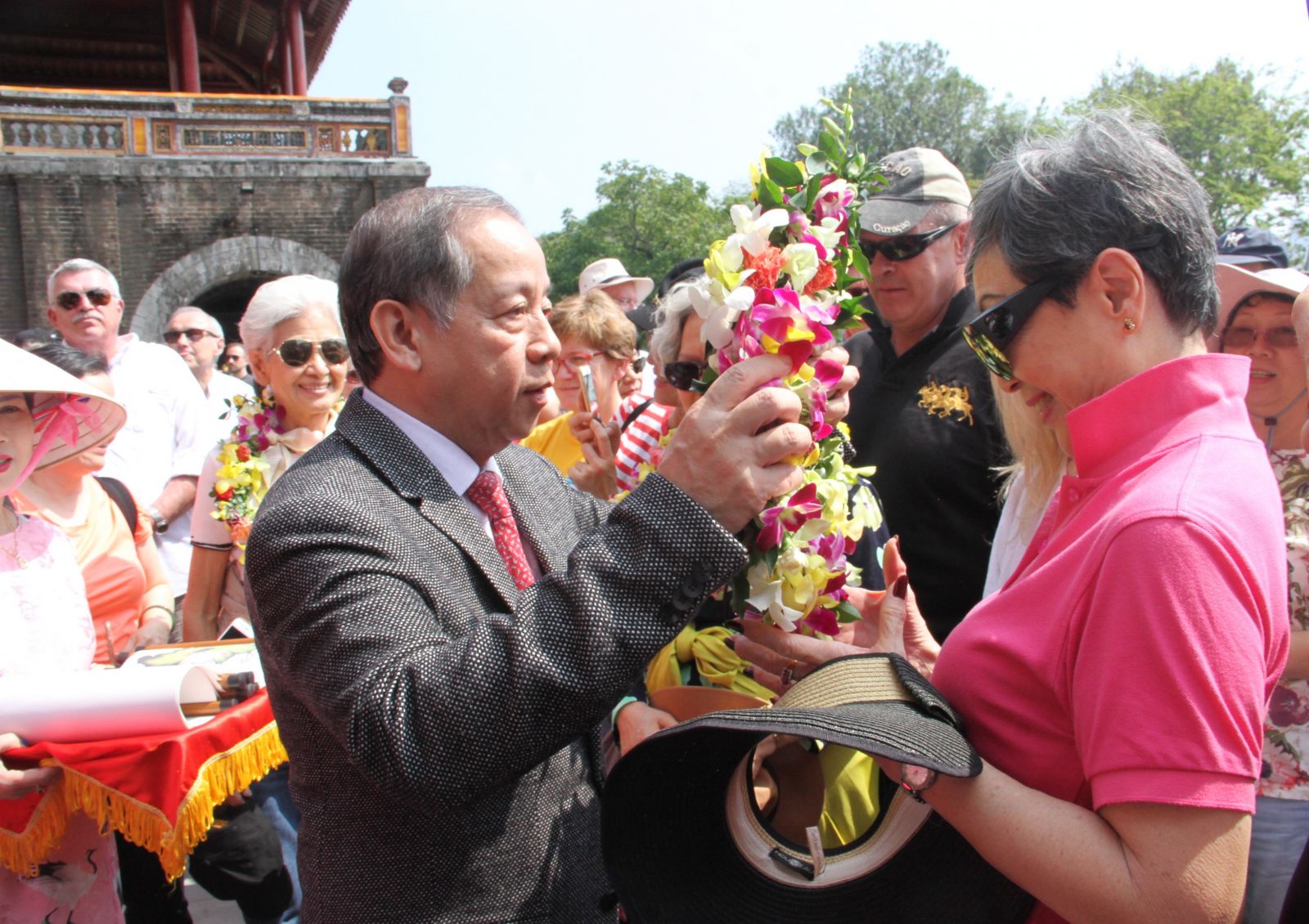 Calling for consultancy to renew Hue tourism