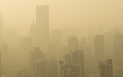 Hàn Quốc đề xuất cùng Trung Quốc làm mưa nhân tạo làm sạch không khí