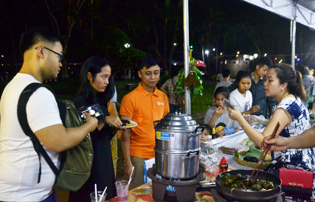 Improving service quality at Hue Traditional Craft Festival 2019