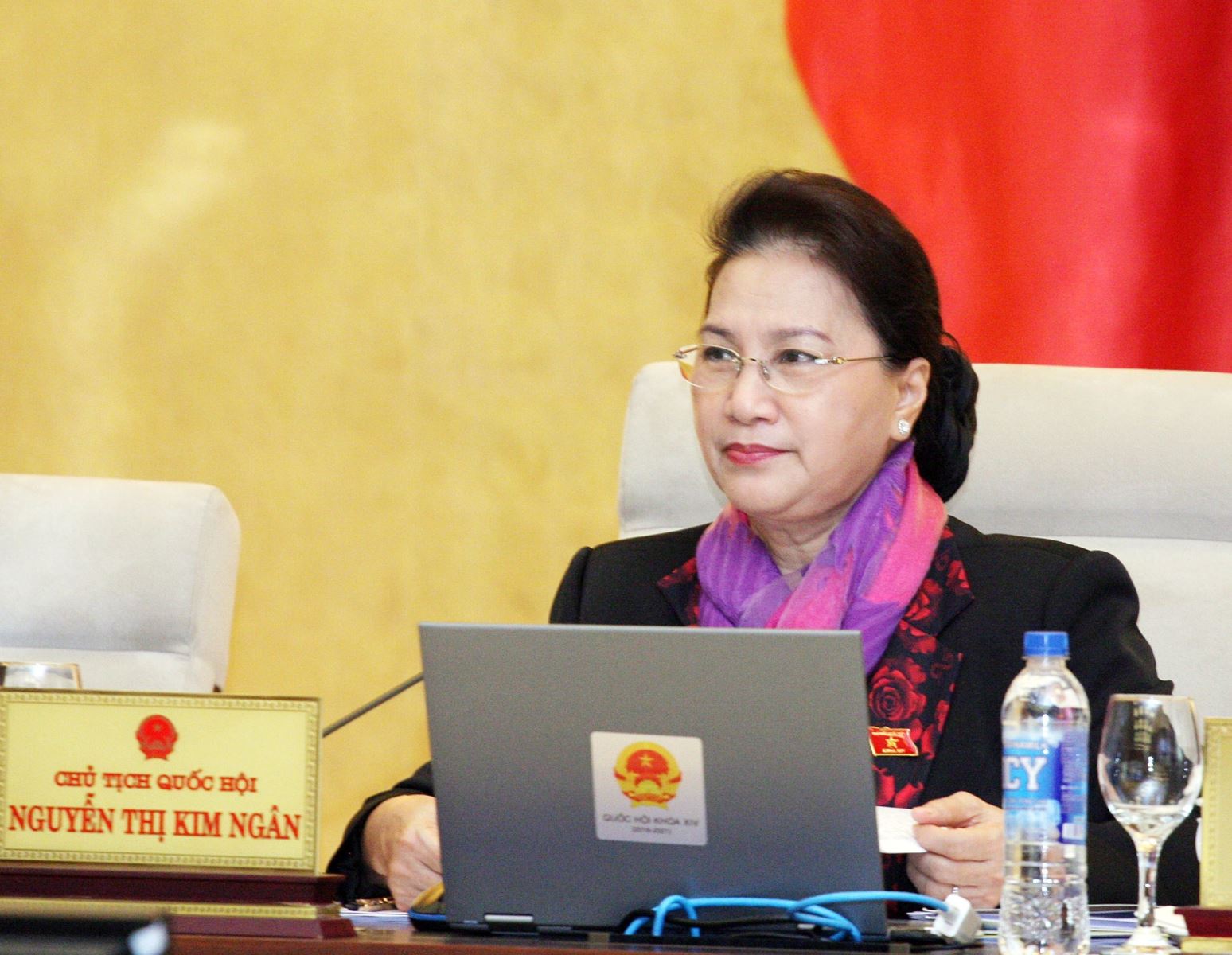 Bộ Giáo dục và Đào tạo ban hành sách giáo khoa sau khi được Hội đồng thẩm định