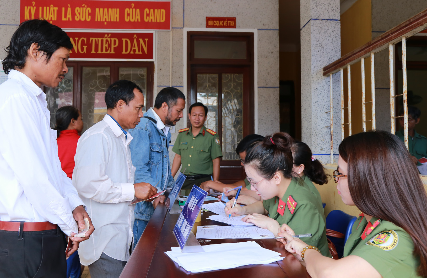 Thường xuyên “tự soi, tự sửa”