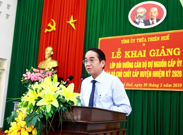 70 học viên tham gia lớp bồi dưỡng cán bộ dự nguồn cấp ủy và cán bộ chủ chốt cấp huyện