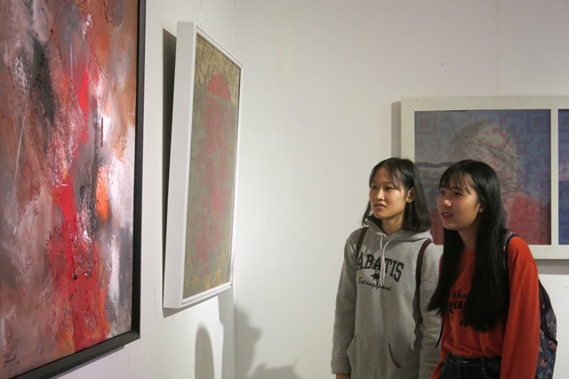 Giới thiệu tác phẩm mới của họa sĩ trẻ