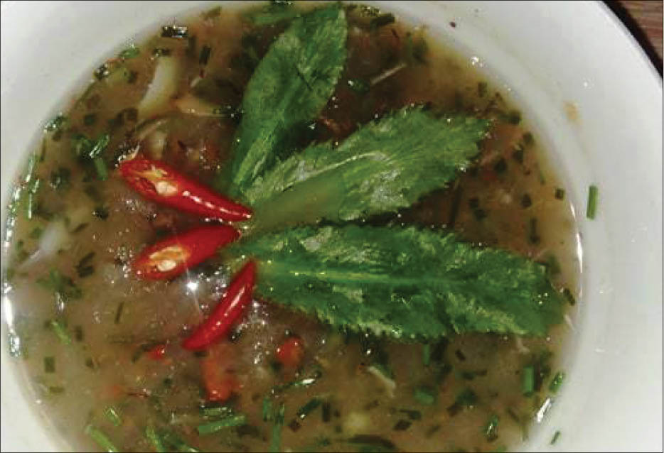 Canh sắn nấu thịt, cá gác bếp - món ngon vùng cao