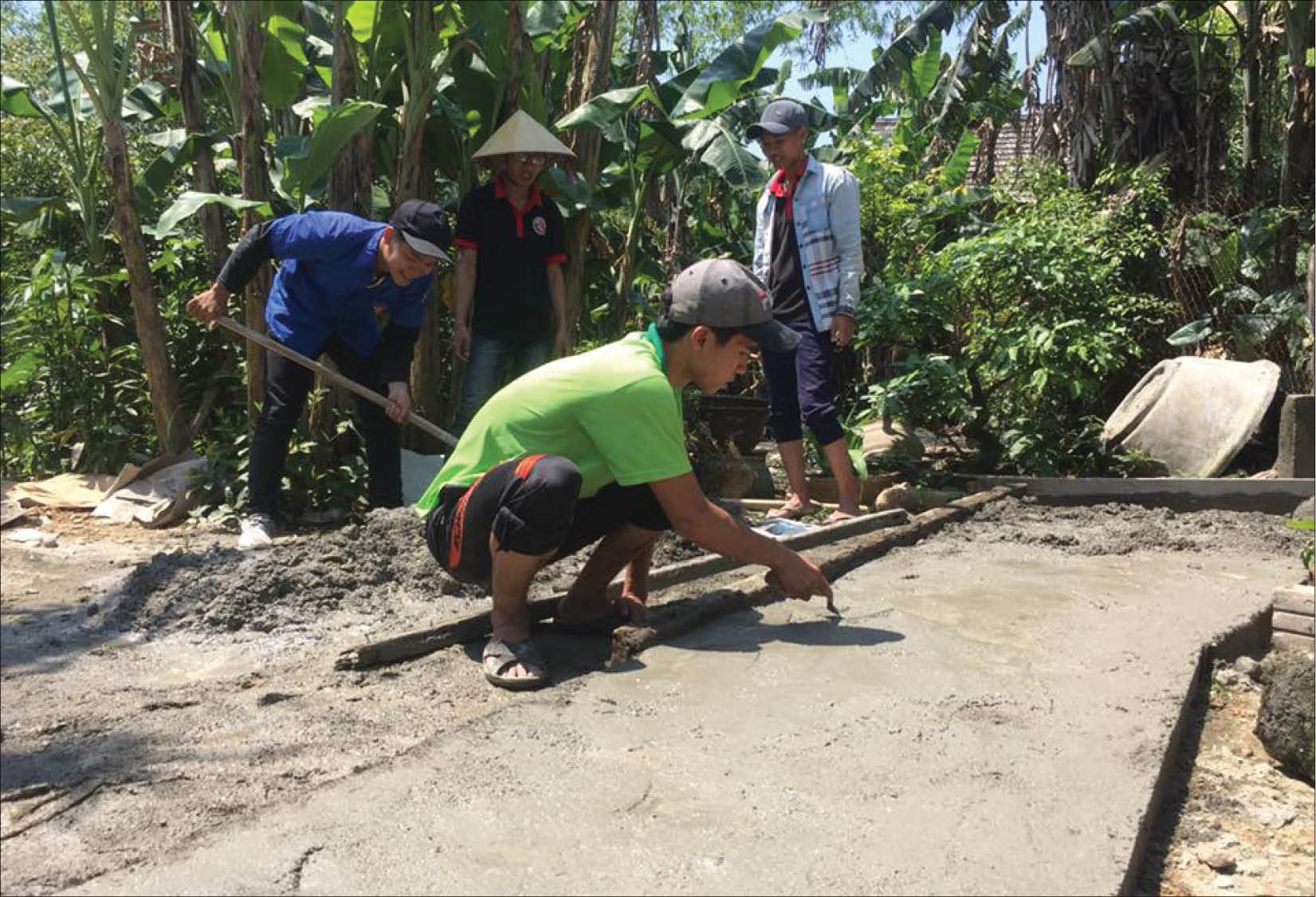 Góp sức trẻ cho quê hương