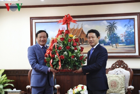 Đại sứ Việt Nam tại Lào chúc Tết cổ truyền Bunpimay