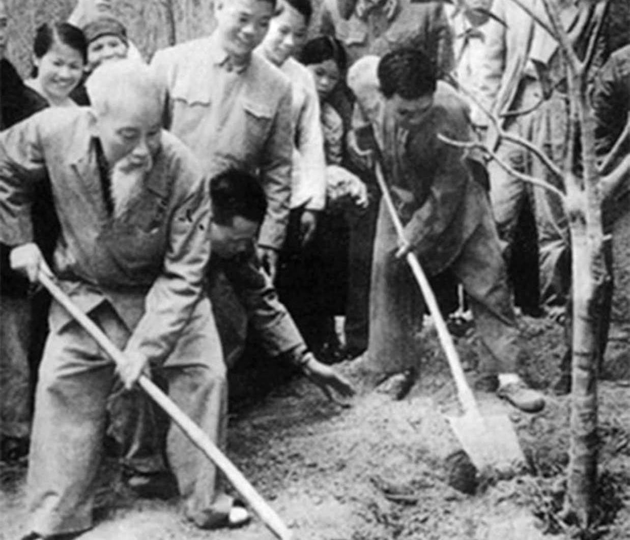 Tiếp tục thực hiện lời thề khi vĩnh biệt Người