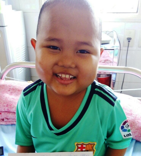 Hãy giúp cháu Kỳ chữa bệnh