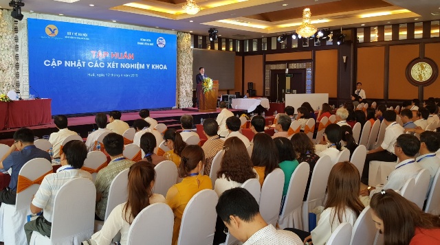 Cập nhật, nâng cao kiến thức về xét nghiệm y khoa cho hơn 700 y bác sĩ