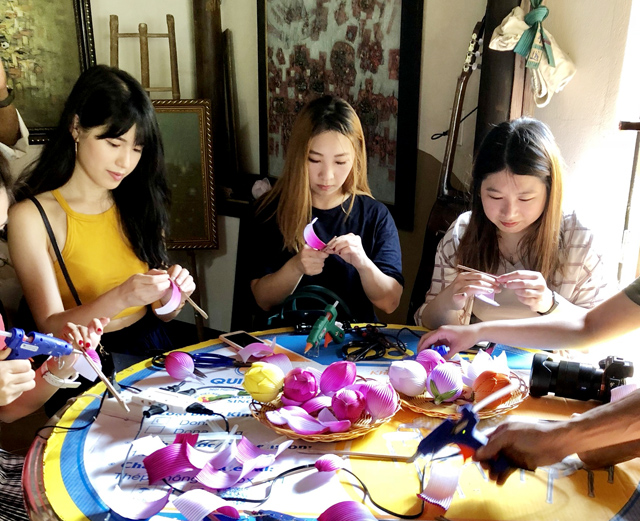 Press-trip delegation from Hong Kong and Taiwan visits and experiences Hue