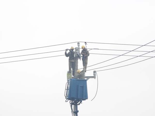 Hỗ trợ đầu tư hạ tầng kỹ thuật điện các dự án tái định cư phục vụ di dời dân Thượng Thành và Eo Bầu