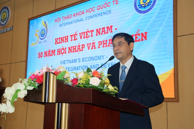 Khai mạc hội thảo khoa học quốc tế  hội trại Trường ĐH Kinh tế